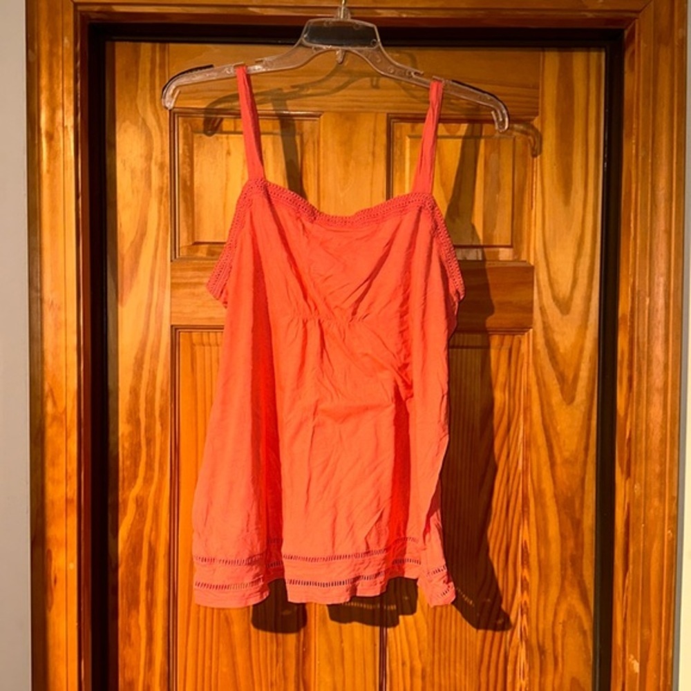 Square neck tank